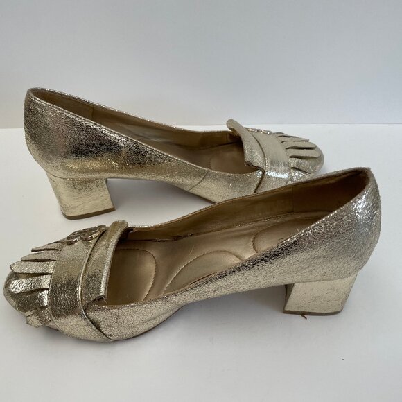 Gold block heel pump with fringe - Picture 4 of 5